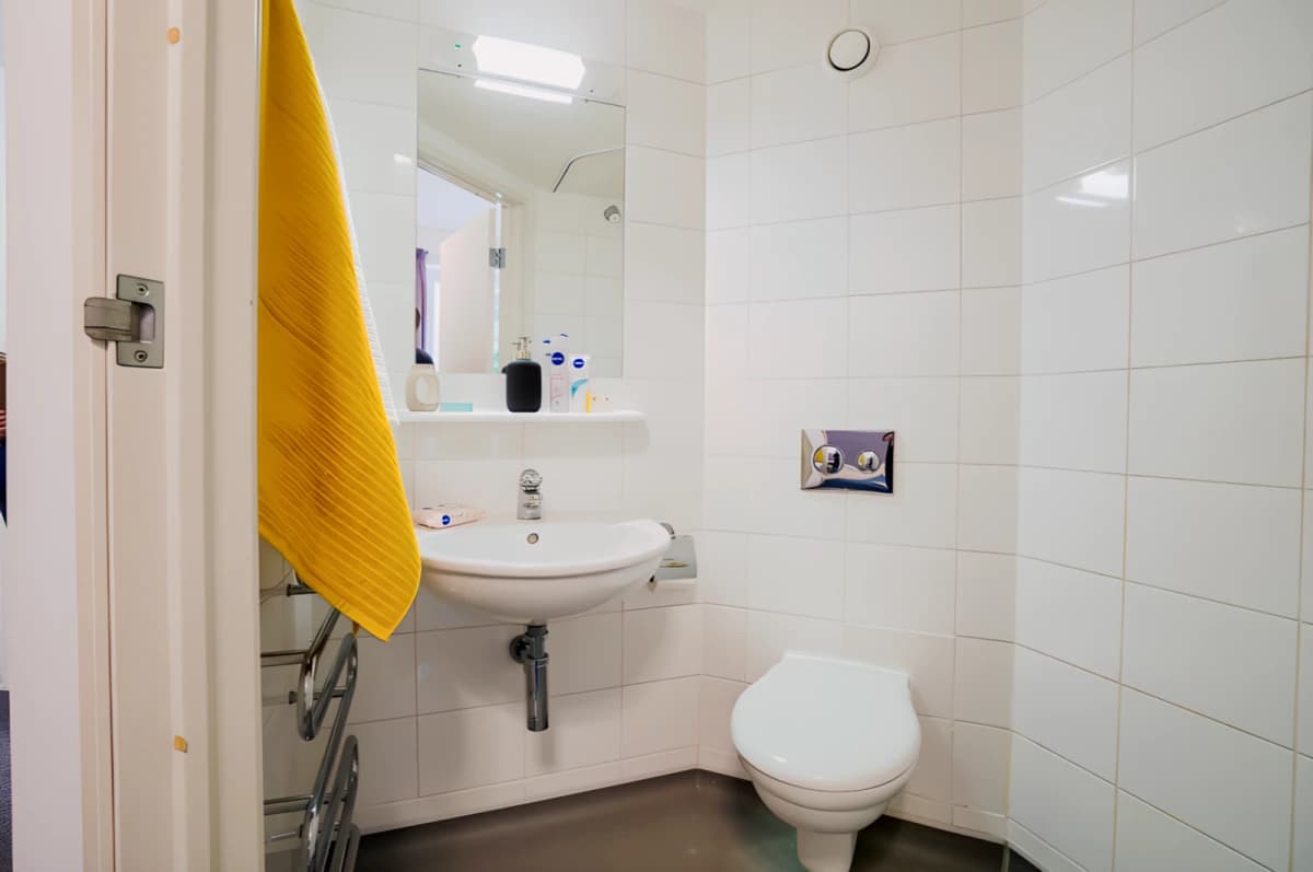 Standard Ensuite