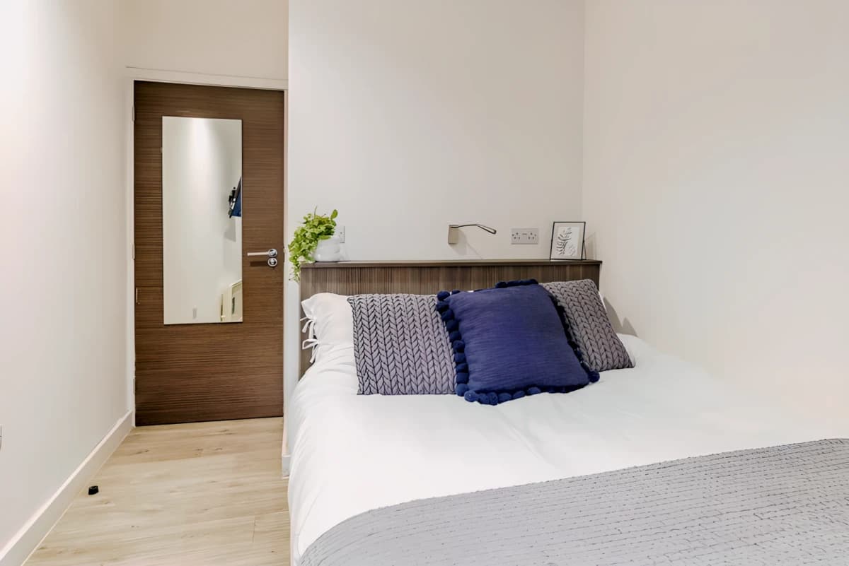 Deluxe 2 Bed Apartment