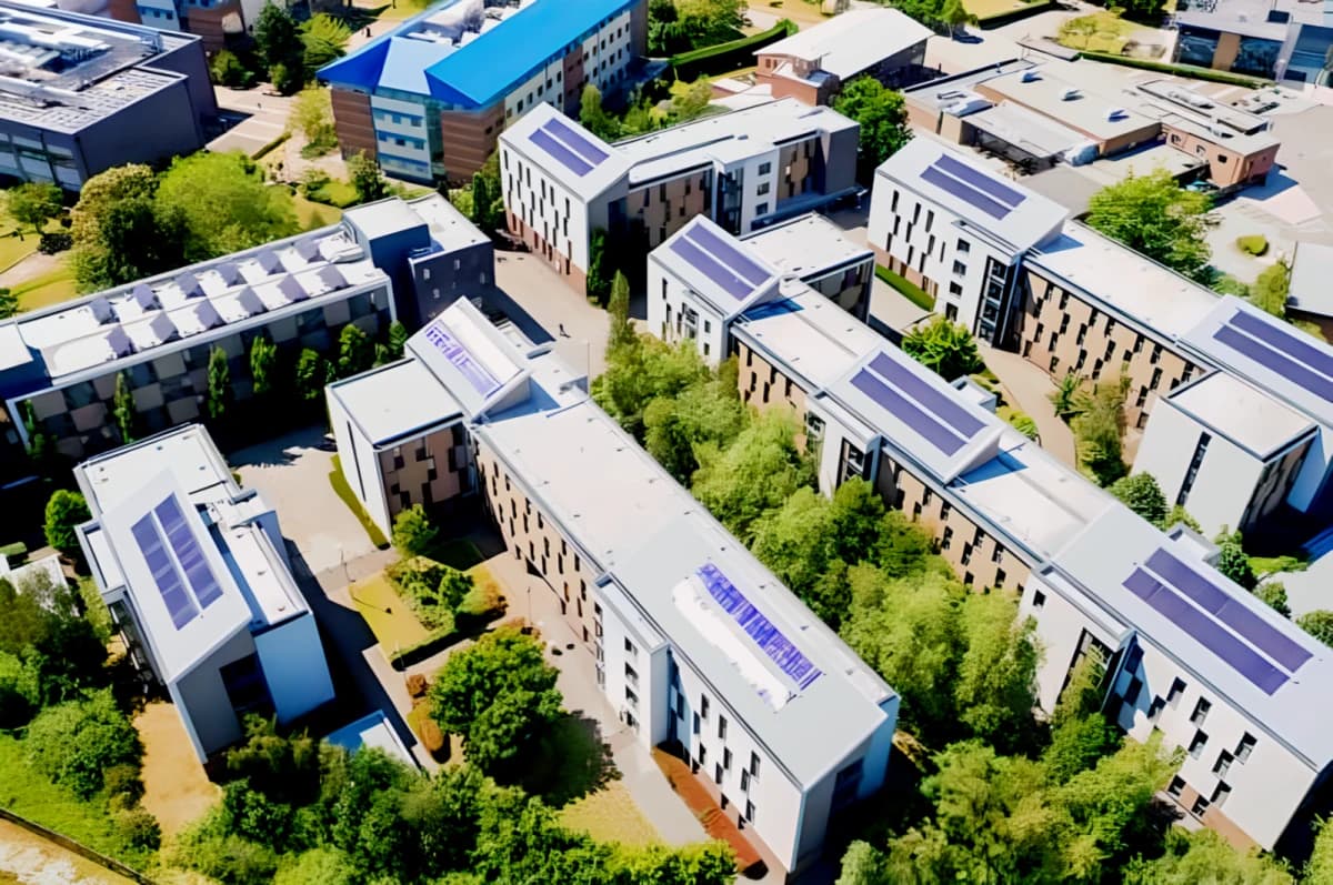 New Hall image 2