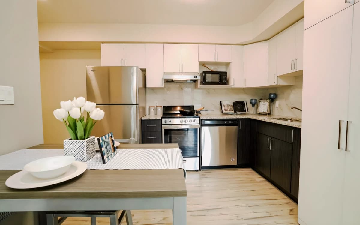 256 Lester Street image