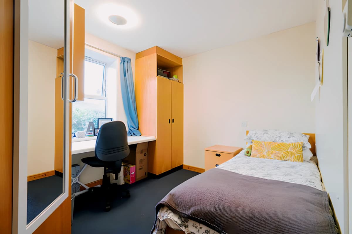 Standard Ensuite