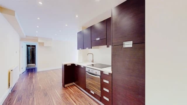 1 Bed 1 Bath, Flat 1b, 185