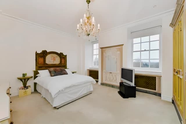5 Bed 3 Bath, Flat 58, Abbey Lodge
