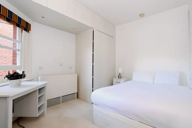 2 Bed 1 Bath, Flat 5, 40