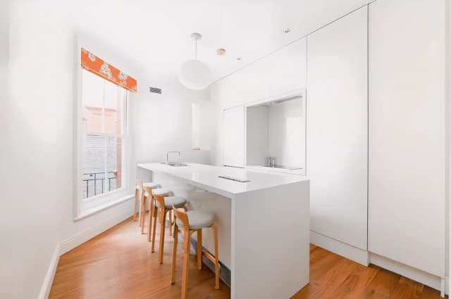 2 Bed 1 Bath, Flat 5, 40