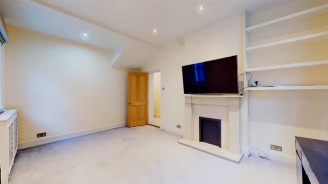 1 Bed 1 Bath, Flat D, 25
