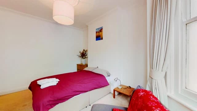 2 Bed 1 Bath, Flat 1, 21