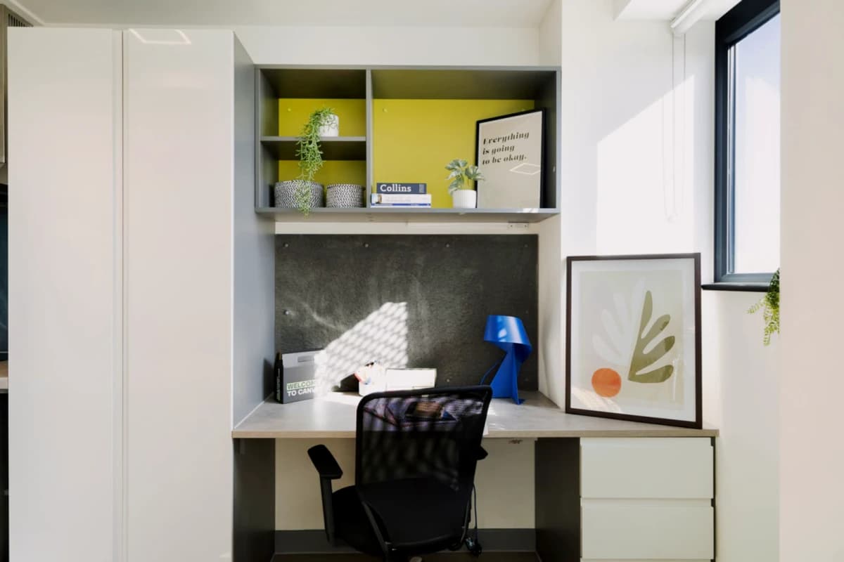 Canvas Capital House image