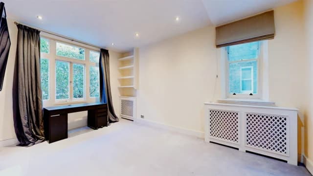 Nevern Square, Earls Court