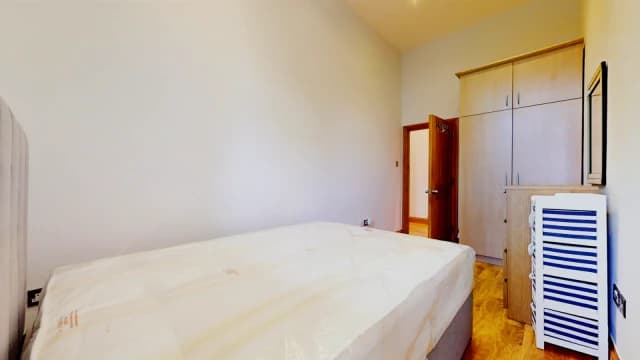 1 Bed 1 Bath, Flat 4, 62-64