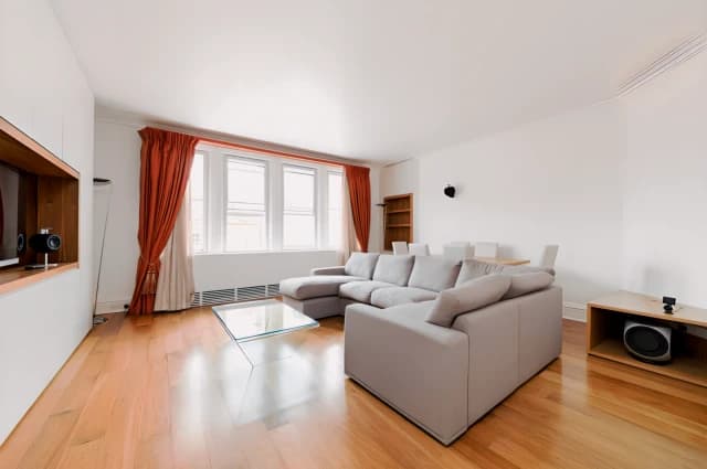2 Bed 1 Bath, Flat 5, 40