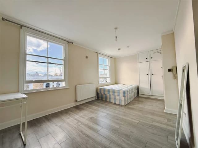 Earls Court, SW5