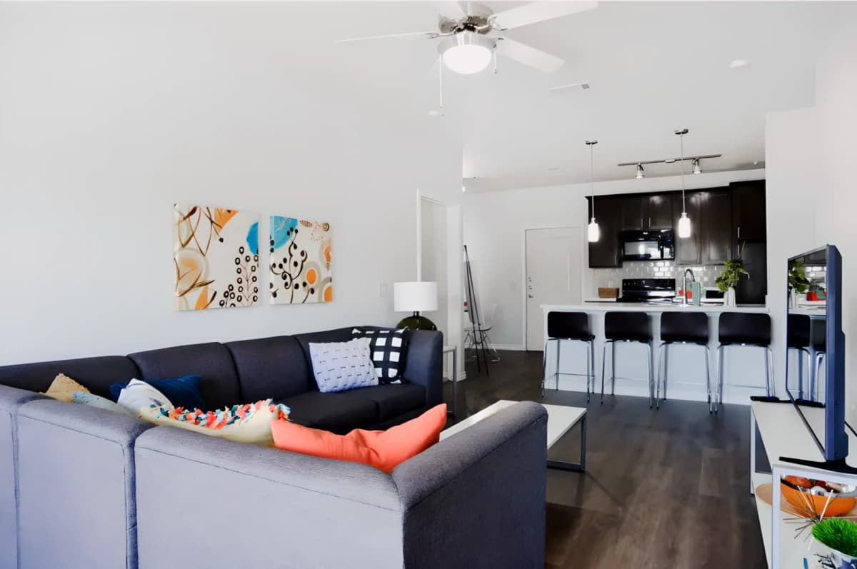 Midtown 905 in Denton image