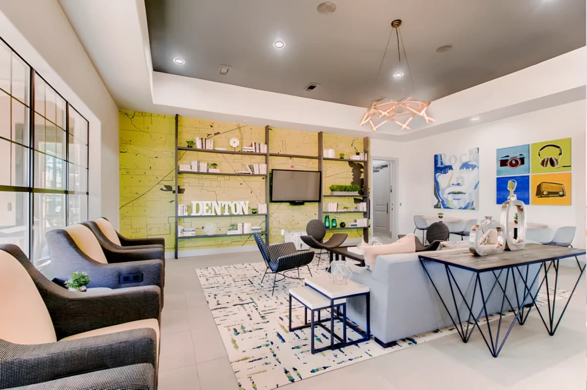 Midtown 905 in Denton image