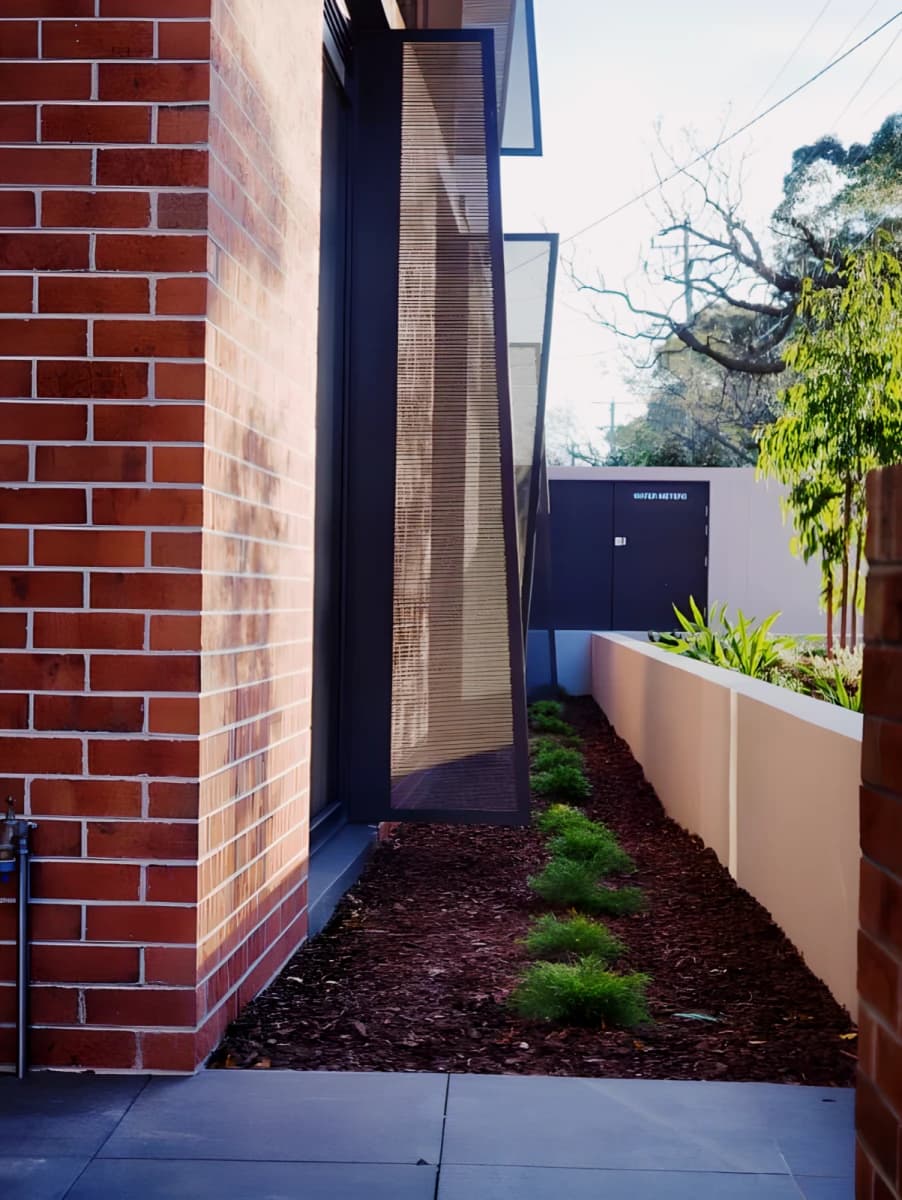 Outdoor Features