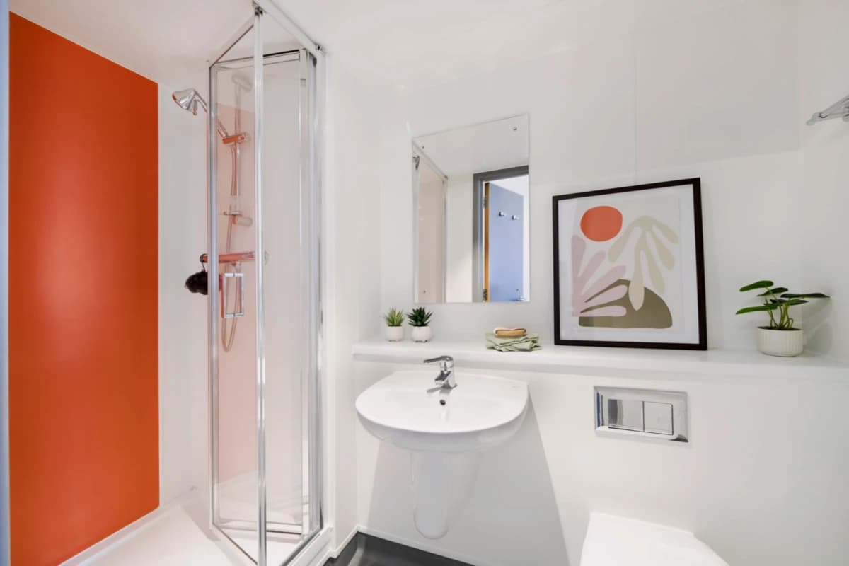 Canvas Capital House image