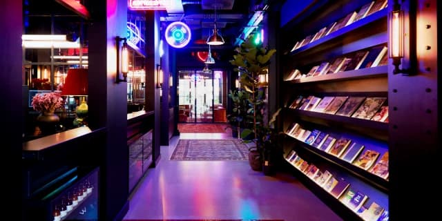 Dandi Battersea image