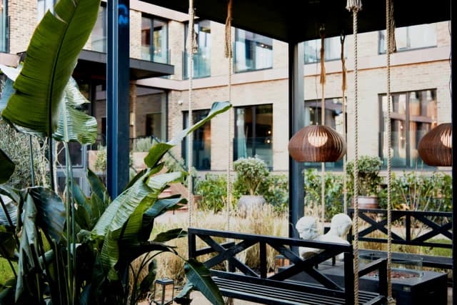 Outdoor Features