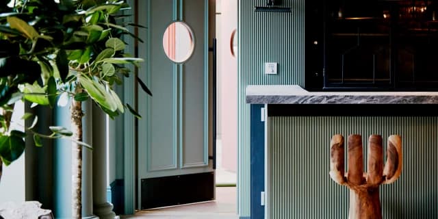 Dandi Brondesbury image