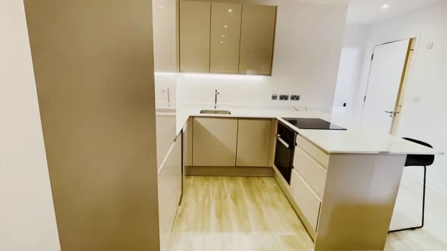1 Bedroom 1 bathroom