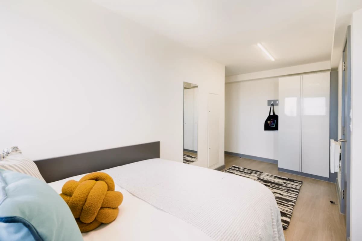 Canvas Capital House image