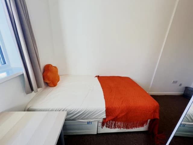 room 5