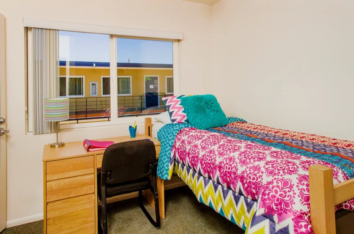 Tropicana Student Living image
