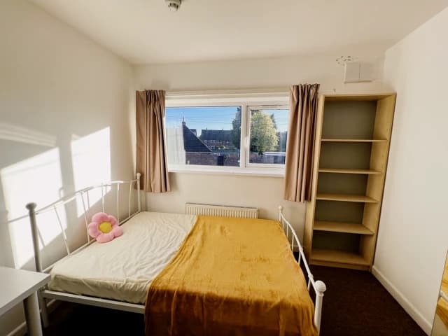 room 4