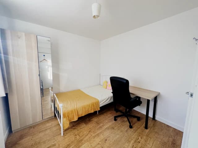room 6