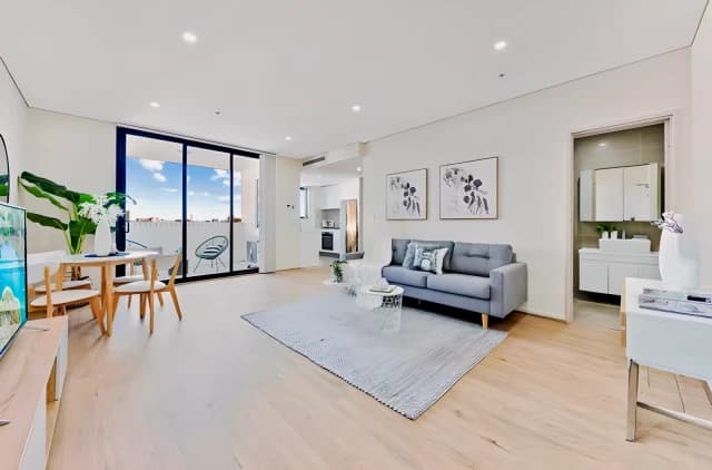2 bed 2 bath-605