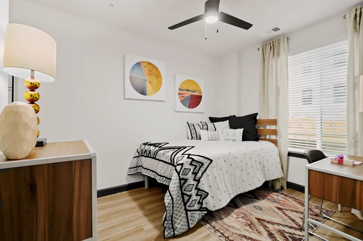 1 Bed 1 Bath A1