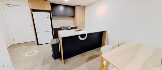2 bed 2 bath-single room