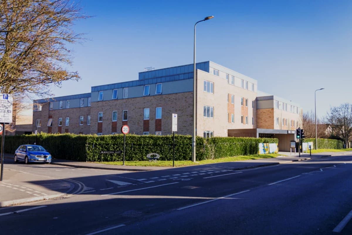 Uit The Park Residence image 2