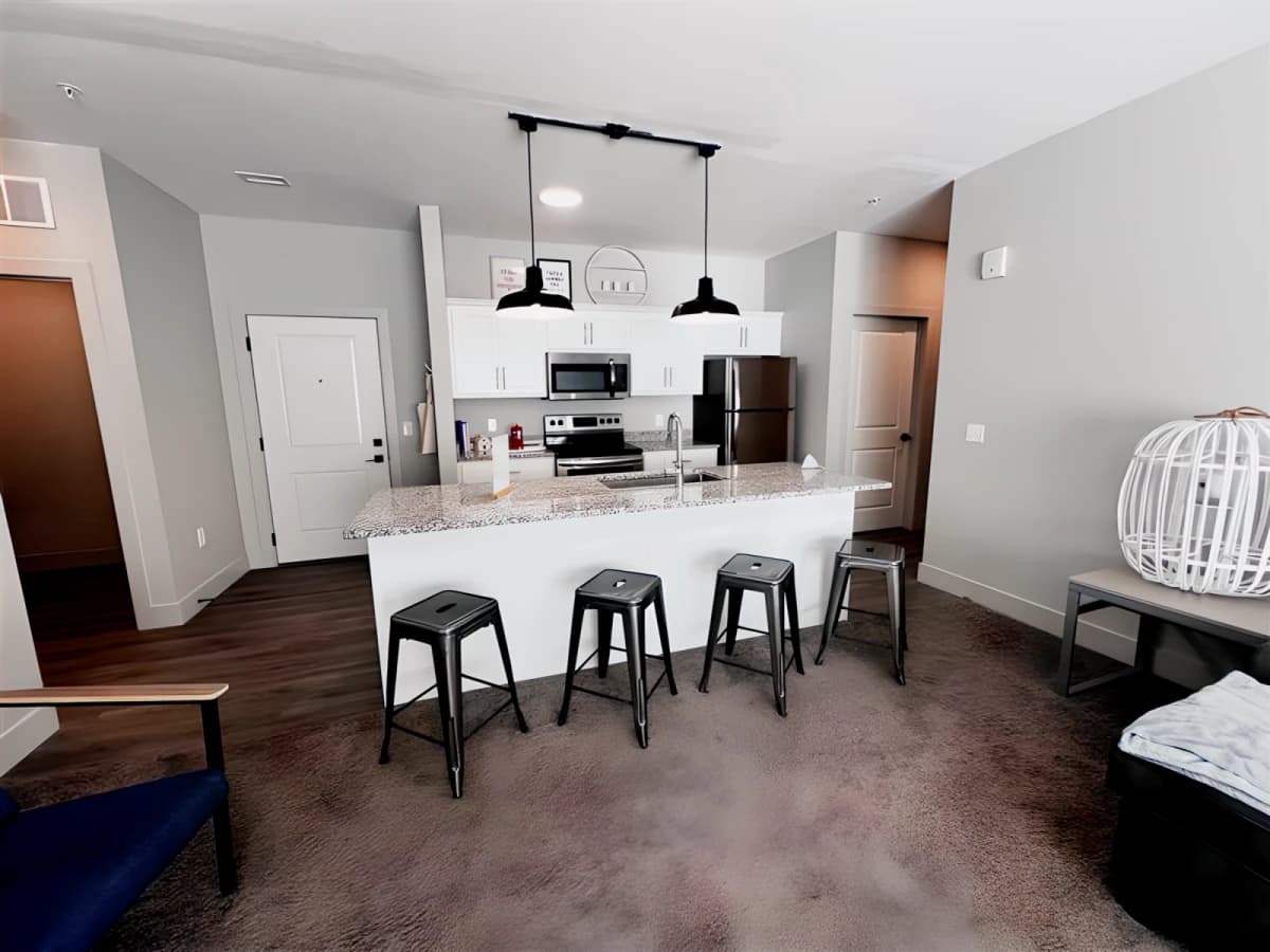2 Bed 2 Bath