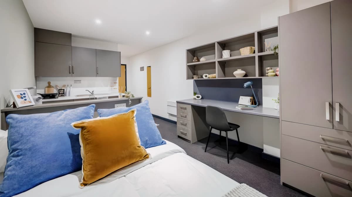 Icon House image
