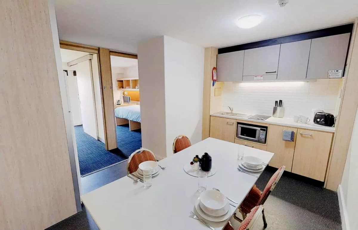dwell Village Melbourne City image