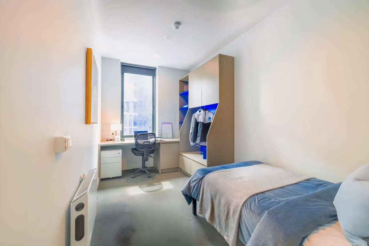 dwell Village Melbourne City image