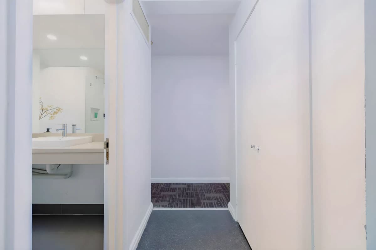 dwell Village Melbourne City image