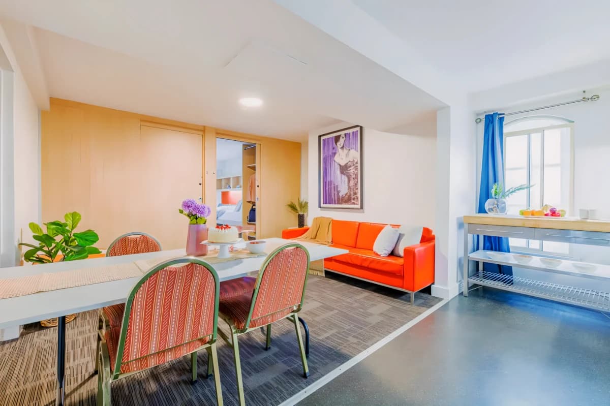 dwell Village Melbourne City image