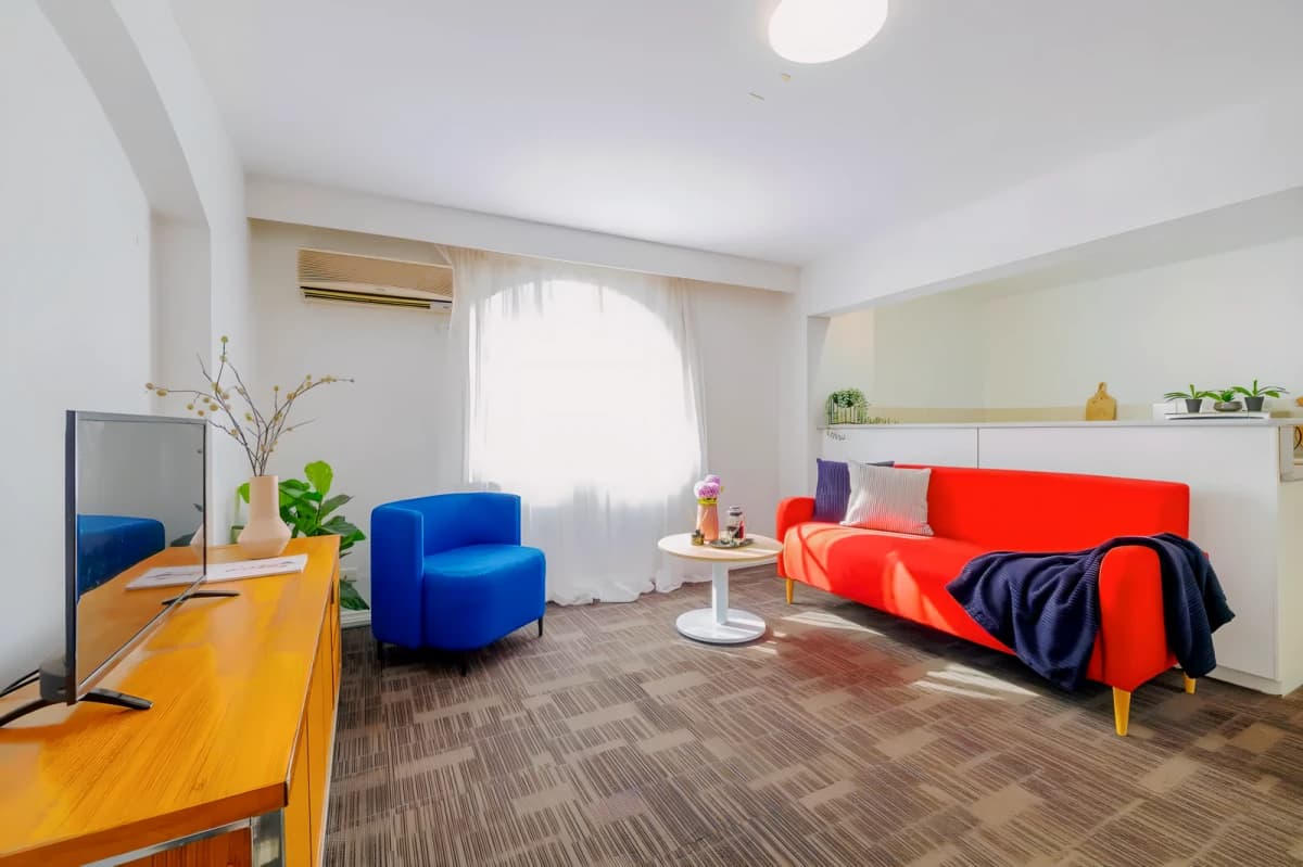 dwell Village Melbourne City image