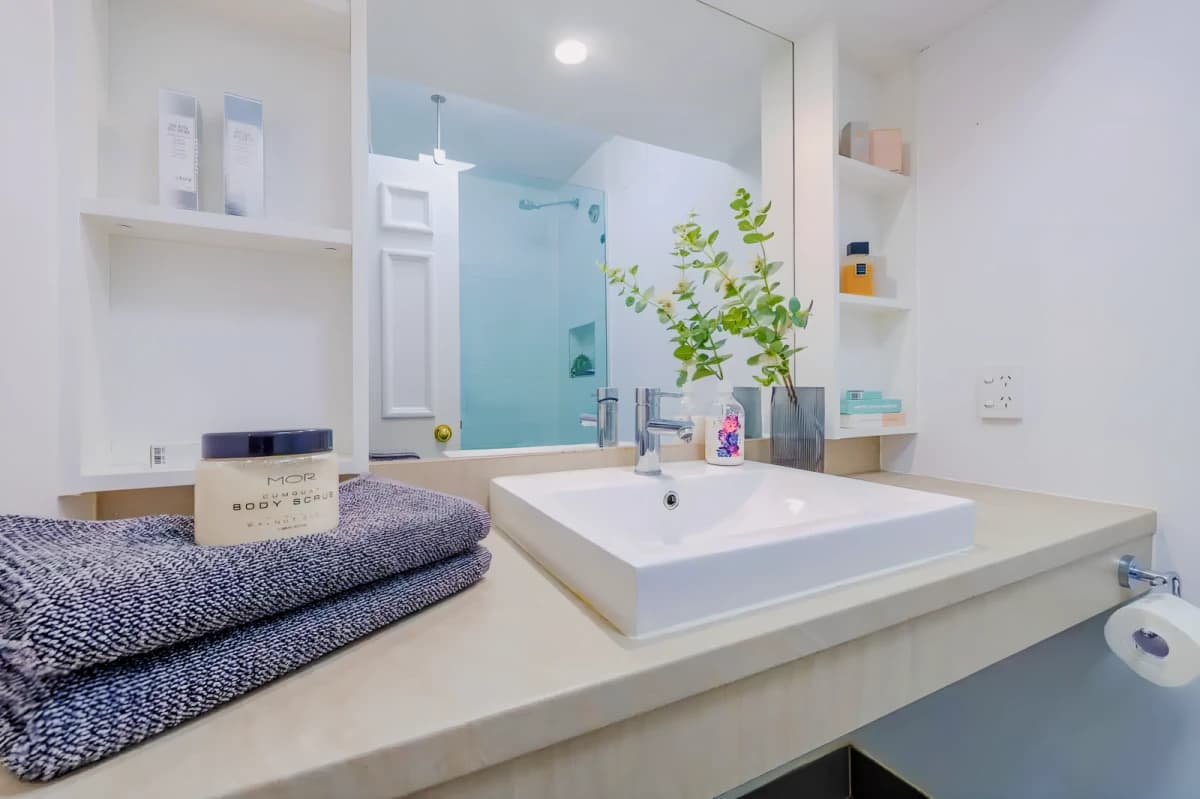 dwell Village Melbourne City image