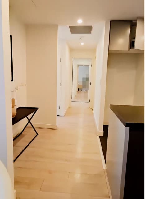 3 bed 2 bath-master room