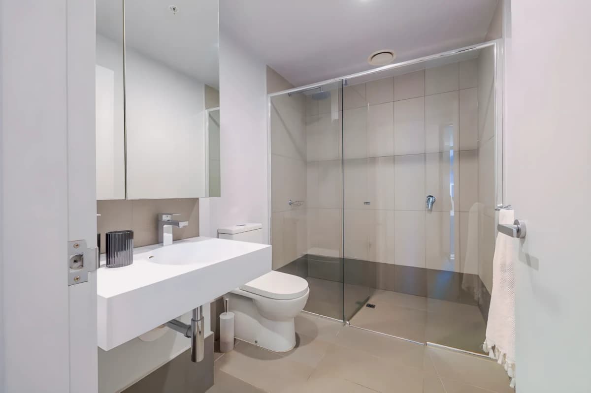 dwell Village Melbourne City image