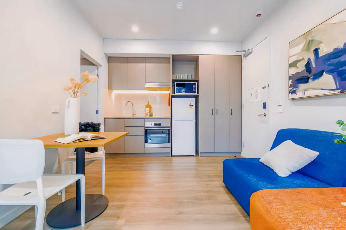 dwell Village Melbourne City image