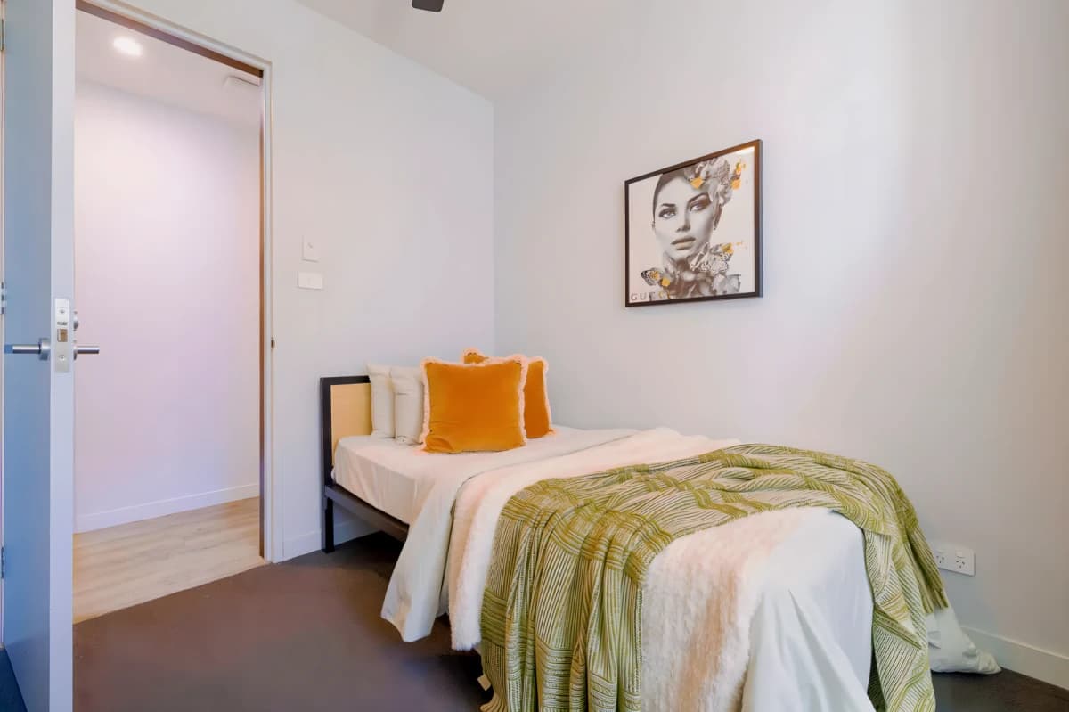 dwell Village Melbourne City image