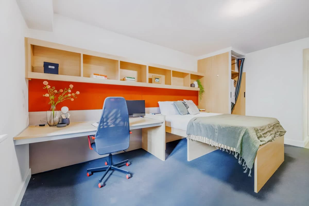 dwell Village Melbourne City image