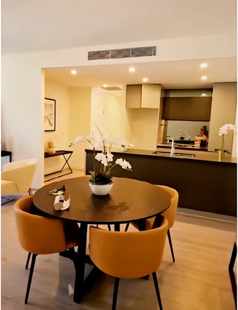 3 bed 2 bath-master room