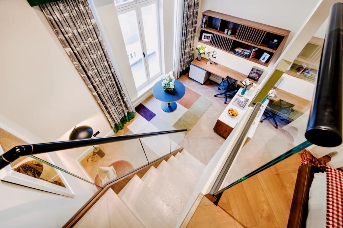 Fifty One London image