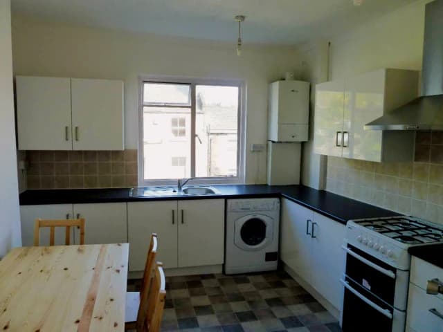 2 Bedroom 1 Bathroom
