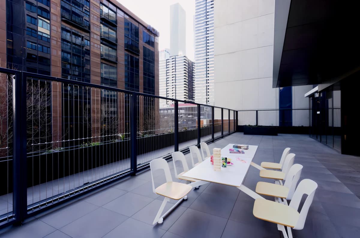 Outdoor Features